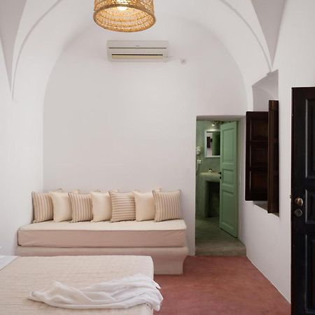 Madame Kalitsi Cozy Suites Fira (Santorini) Exterior foto